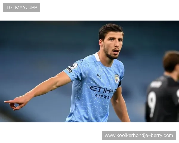 乔伊·洛夫图斯-奇克本赛季在英超表现稳健，状态持续提升