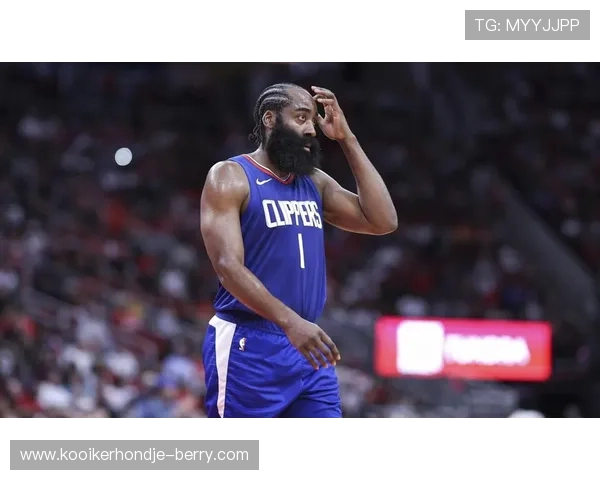 米德尔顿挡拆创高效得分，拉开与哈登关键时刻表现差距